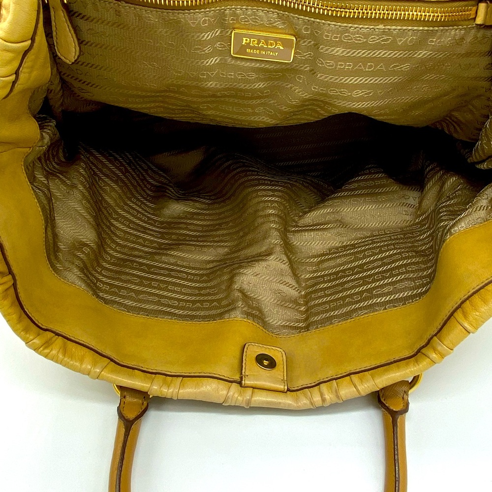 AUTHENTIC PRADA NAPPA GAUFRE LEATHER SATCHEL - Picture 3 of 4